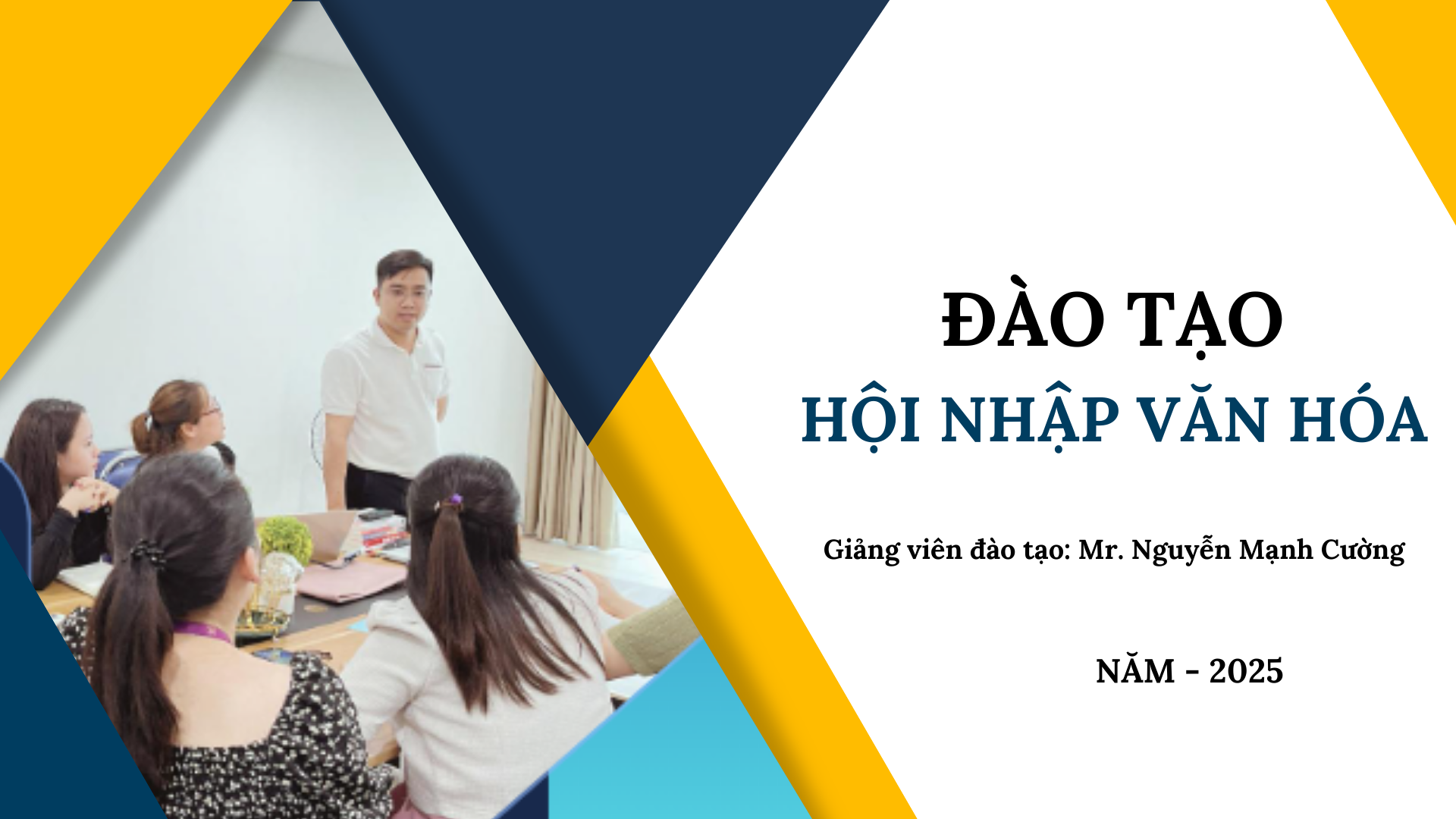 Đào tạo hội nhập văn hóa